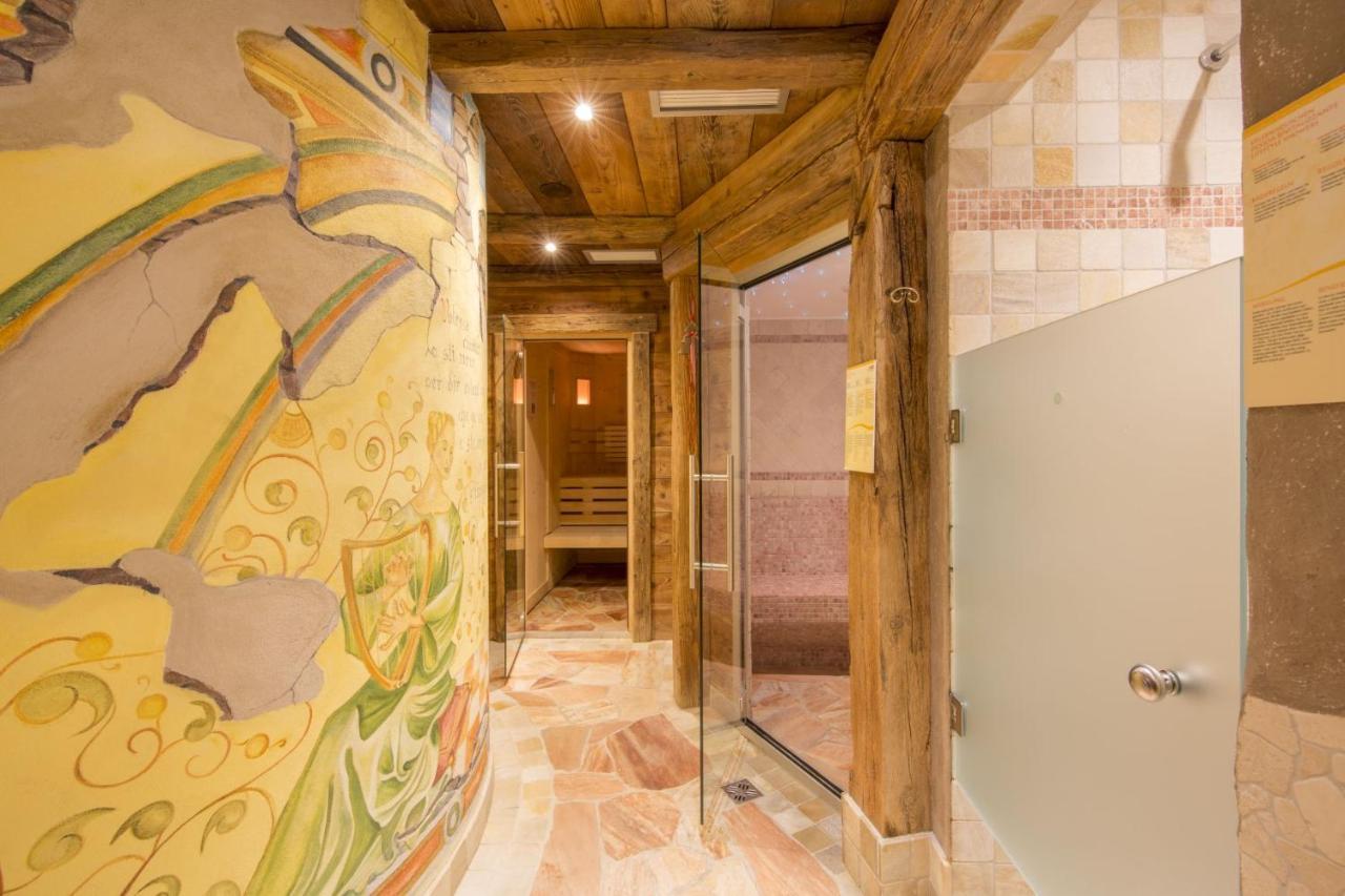 Camping Catinaccio Rosengarten Lejlighedshotel Pozza di Fassa Eksteriør billede
